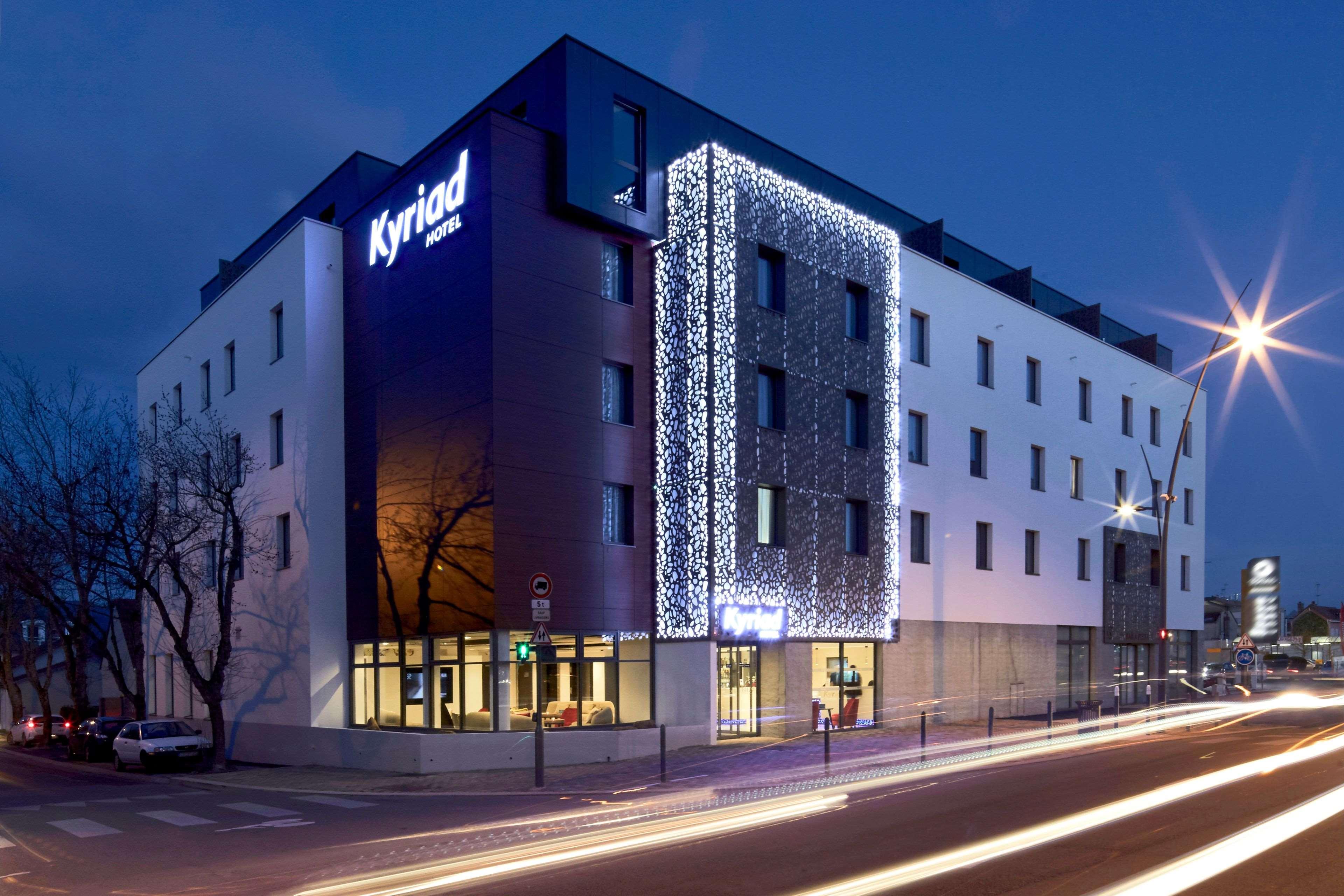 Kyriad Troyes Centre Hotel Exterior photo